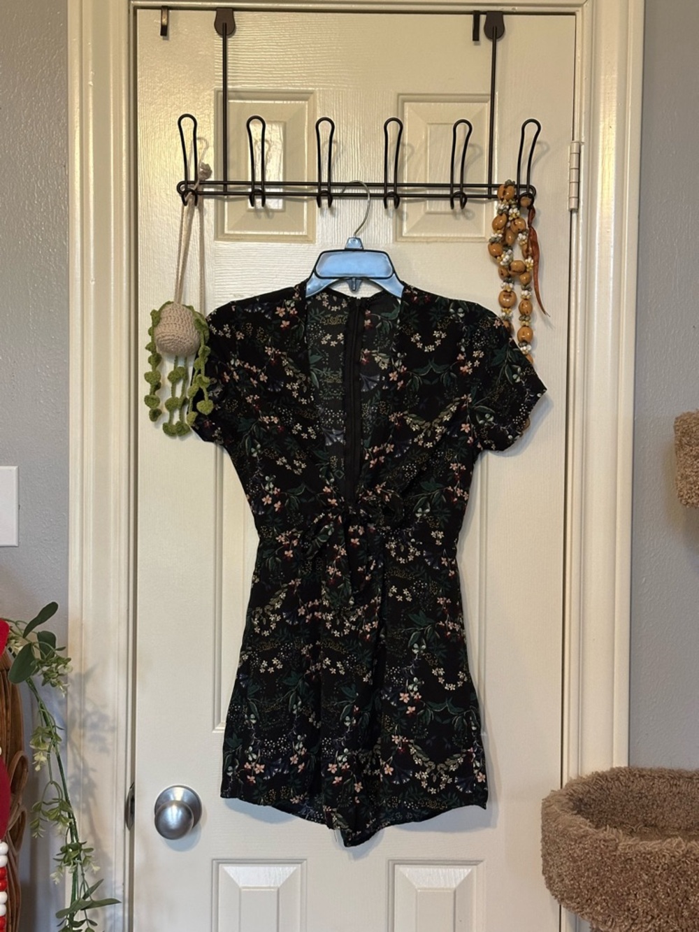 Floral Tie-Waist Short Sleeve Romper